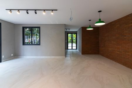 Apartamento à venda com 130m², 3 quartos e 2 vagas Apartamento à venda com 130m², 3 quartos e 2 vagasÁrea comum - Salão de festas