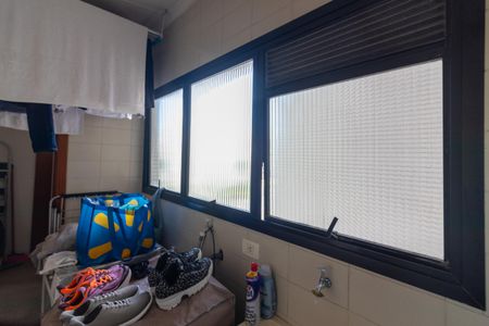 Área de Serviço de apartamento à venda com 3 quartos, 130m² em Indianópolis, São Paulo