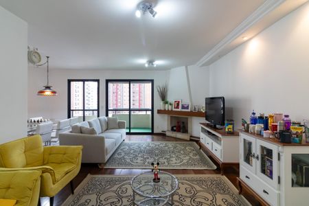 Apartamento à venda com 130m², 3 quartos e 2 vagas Apartamento à venda com 130m², 3 quartos e 2 vagasSala