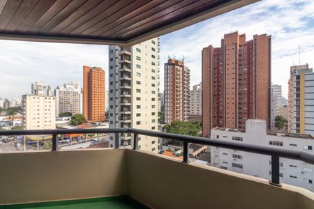 Apartamento à venda com 130m², 3 quartos e 2 vagas Apartamento à venda com 130m², 3 quartos e 2 vagasVaranda da Sala