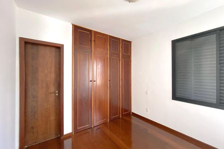 Apartamento para alugar com 150m², 2 quartos e 1 vaga Apartamento para alugar com 150m², 2 quartos e 1 vagaSuite