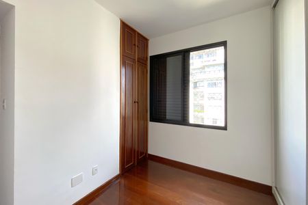 Apartamento para alugar com 150m², 2 quartos e 1 vaga Apartamento para alugar com 150m², 2 quartos e 1 vagaQuarto 2
