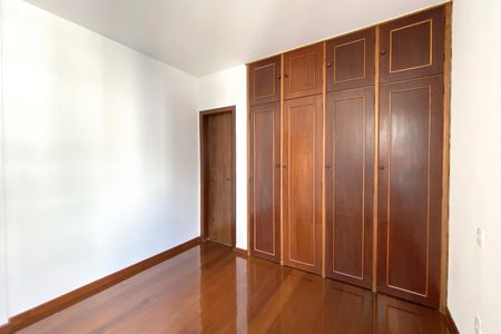 Apartamento para alugar com 150m², 2 quartos e 1 vaga Apartamento para alugar com 150m², 2 quartos e 1 vagaSuite