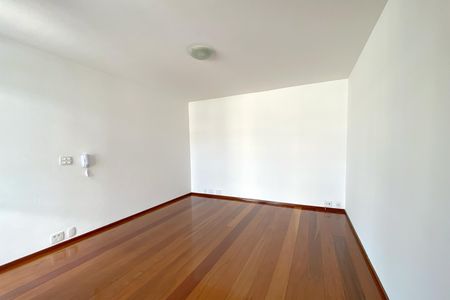 Apartamento para alugar com 150m², 2 quartos e 1 vaga Apartamento para alugar com 150m², 2 quartos e 1 vagaSala de Estar