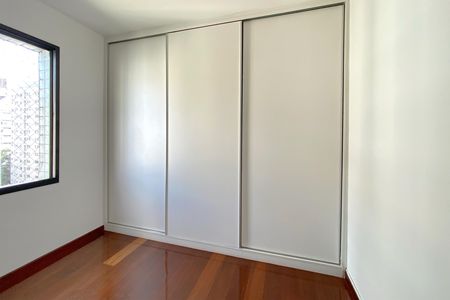Apartamento para alugar com 150m², 2 quartos e 1 vaga Apartamento para alugar com 150m², 2 quartos e 1 vagaQuarto 2