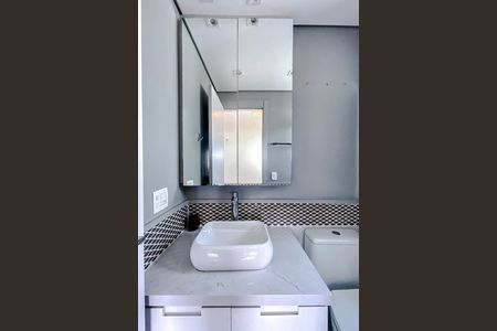 Apartamento à venda com 134m², 2 quartos e 2 vagasBanheiro da Suíte