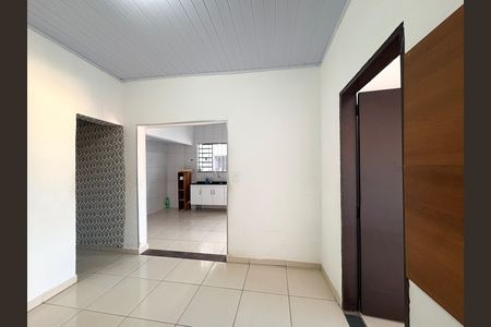 Sala de casa para alugar com 2 quartos, 50m² em Piqueri, São Paulo