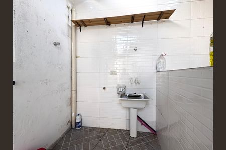 Casa para alugar com 50m², 2 quartos e sem vaga Casa para alugar com 50m², 2 quartos e sem vagaÁrea de Serviço