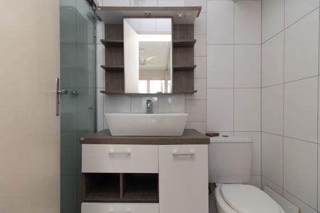 Apartamento à venda com 65m², 2 quartos e 2 vagas Apartamento à venda com 65m², 2 quartos e 2 vagasBanheiro do Quarto 2