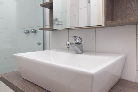 Apartamento à venda com 65m², 2 quartos e 2 vagas Apartamento à venda com 65m², 2 quartos e 2 vagasBanheiro do Quarto 2