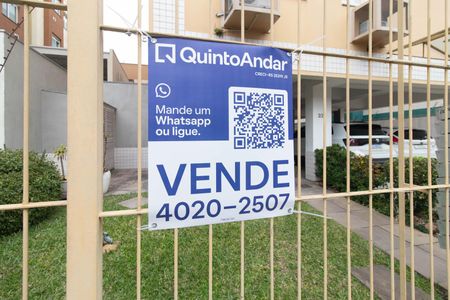 Apartamento à venda com 65m², 2 quartos e 2 vagas Apartamento à venda com 65m², 2 quartos e 2 vagasPlaca