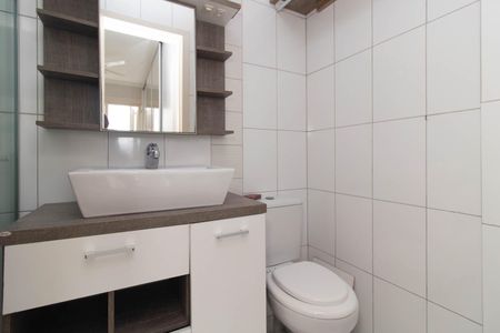 Apartamento à venda com 65m², 2 quartos e 2 vagas Apartamento à venda com 65m², 2 quartos e 2 vagasBanheiro do Quarto 2