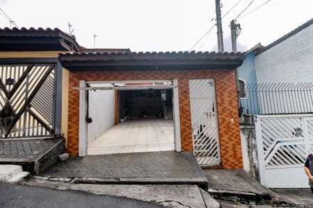 Casa à venda com 100m², 3 quartos e 4 vagas Casa à venda com 100m², 3 quartos e 4 vagasGaragem