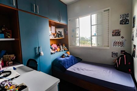 Casa à venda com 100m², 3 quartos e 4 vagas Casa à venda com 100m², 3 quartos e 4 vagasQuarto 2