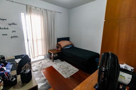 Casa à venda com 100m², 3 quartos e 4 vagas Casa à venda com 100m², 3 quartos e 4 vagasQuarto 3