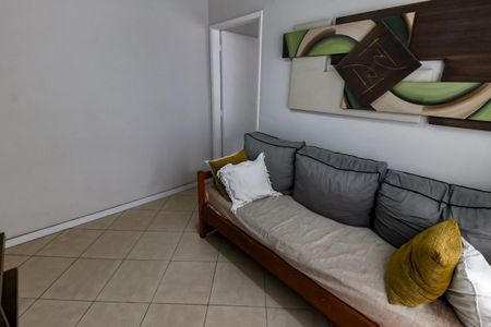 Sala 2 de casa à venda com 3 quartos, 100m² em Campo Limpo, São Paulo