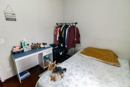 Casa à venda com 100m², 3 quartos e 4 vagas Casa à venda com 100m², 3 quartos e 4 vagasQuarto 1