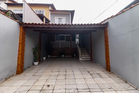 Casa à venda com 100m², 3 quartos e 4 vagas Casa à venda com 100m², 3 quartos e 4 vagasFachada/ Garagem