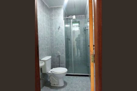Banheiro de apartamento para alugar com 2 quartos, 65m² em Cabula, Salvador