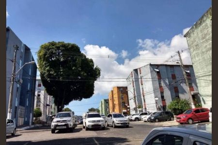 Estacionamento de apartamento para alugar com 2 quartos, 65m² em Cabula, Salvador