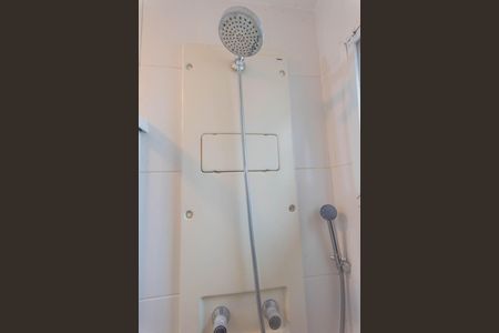 Apartamento à venda com 97m², 3 quartos e 2 vagas Apartamento à venda com 97m², 3 quartos e 2 vagasBanheiro da Suíte
