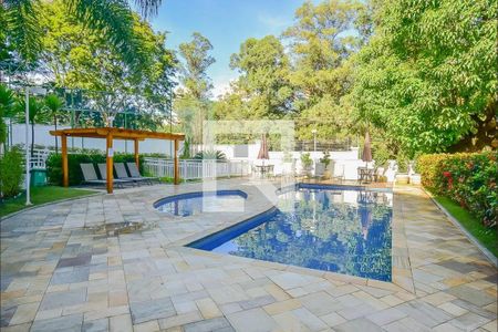 Apartamento à venda com 97m², 3 quartos e 2 vagas Apartamento à venda com 97m², 3 quartos e 2 vagasÁrea comum - Piscina