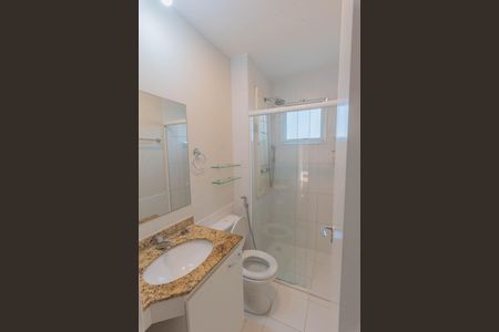 Apartamento à venda com 97m², 3 quartos e 2 vagas Apartamento à venda com 97m², 3 quartos e 2 vagasBanheiro da Suíte