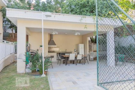 Apartamento à venda com 97m², 3 quartos e 2 vagas Apartamento à venda com 97m², 3 quartos e 2 vagasÁrea comum - Churrasqueira