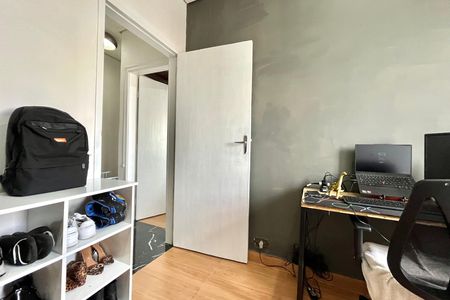 Casa à venda com 145m², 3 quartos e 1 vaga Casa à venda com 145m², 3 quartos e 1 vagaSuite