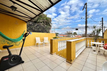 Casa à venda com 145m², 3 quartos e 1 vaga Casa à venda com 145m², 3 quartos e 1 vagaÁrea externa