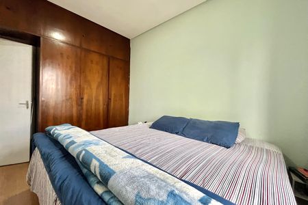 Quarto 2 de casa à venda com 3 quartos, 145m² em Parque Jabaquara, São Paulo