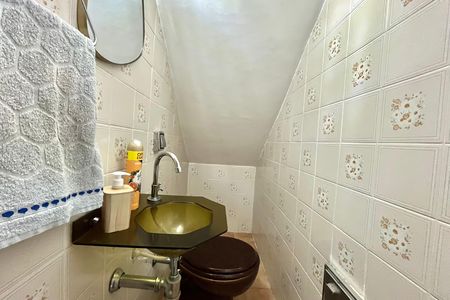 Casa à venda com 145m², 3 quartos e 1 vaga Casa à venda com 145m², 3 quartos e 1 vagaLavabo