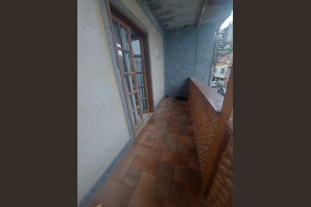 Casa para alugar com 130m², 2 quartos e sem vagaVaranda