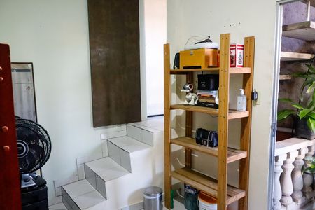 Casa à venda com 40m², 4 quartos e sem vaga Casa à venda com 40m², 4 quartos e sem vagaQuarto 3