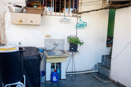 Casa à venda com 40m², 4 quartos e sem vaga Casa à venda com 40m², 4 quartos e sem vagaLavanderia