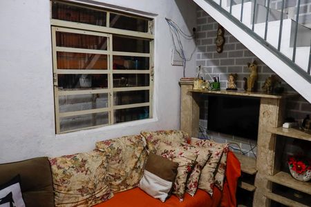 Casa à venda com 40m², 4 quartos e sem vaga Casa à venda com 40m², 4 quartos e sem vagasala