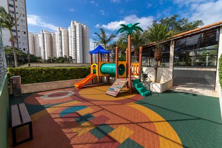 Apartamento à venda com 52m², 2 quartos e 1 vagaÁrea comum - Playground