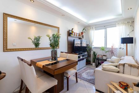 Sala de apartamento à venda com 2 quartos, 52m² em Vila Basileia, São Paulo