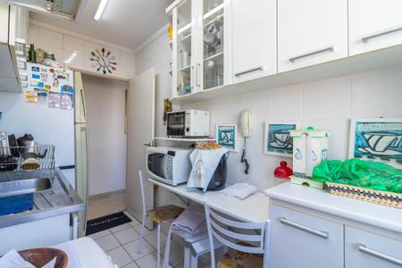 Apartamento à venda com 52m², 2 quartos e 1 vagaCozinha