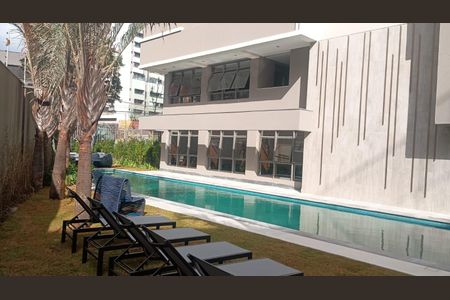 Apartamento à venda com 22m², 1 quarto e sem vaga Apartamento à venda com 22m², 1 quarto e sem vagaÁrea comum - Piscina