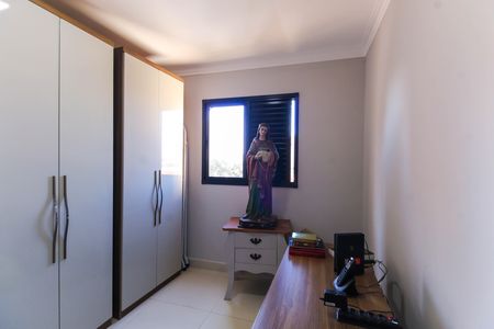 Apartamento à venda com 70m², 3 quartos e 2 vagasQuarto 1
