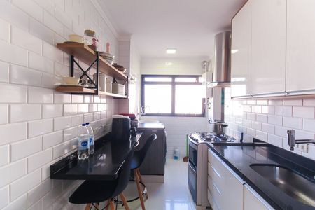 Apartamento à venda com 70m², 3 quartos e 2 vagasCozinha