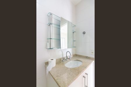 Apartamento para alugar com 41m², 1 quarto e 1 vaga Apartamento para alugar com 41m², 1 quarto e 1 vagaBanheiro