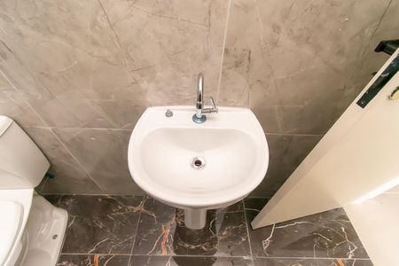 Banheiro de casa para alugar com 1 quarto, 40m² em Vila Formosa, São Paulo
