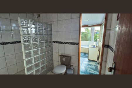 Casa para alugar com 140m², 4 quartos e 3 vagas Casa para alugar com 140m², 4 quartos e 3 vagasBanheiro