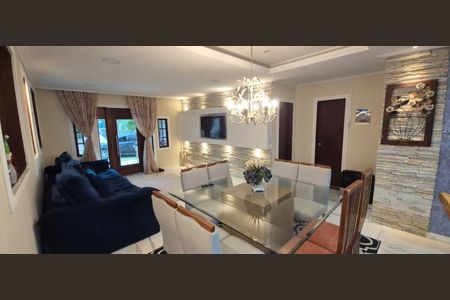 Sala/Cozinha de casa para alugar com 4 quartos, 140m² em Unamar, Cabo Frio