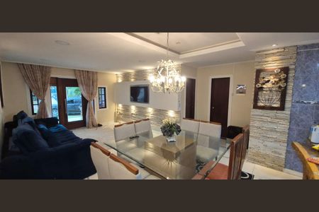 Casa para alugar com 140m², 4 quartos e 3 vagas Casa para alugar com 140m², 4 quartos e 3 vagasSala/CozinhaSala/Cozinha