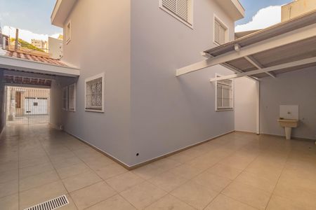 Casa à venda com 150m², 2 quartos e 3 vagas Casa à venda com 150m², 2 quartos e 3 vagasCorredor Externo