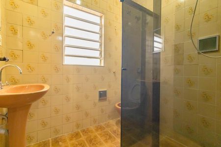 Casa à venda com 150m², 2 quartos e 3 vagas Casa à venda com 150m², 2 quartos e 3 vagasBanheiro