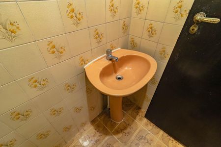 Casa à venda com 150m², 2 quartos e 3 vagas Casa à venda com 150m², 2 quartos e 3 vagasBanheiro